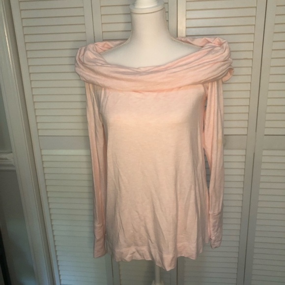 Lily Pulitzer Off the Shoulder  Belinda Top in Pastel Pink - Picture 10 of 16